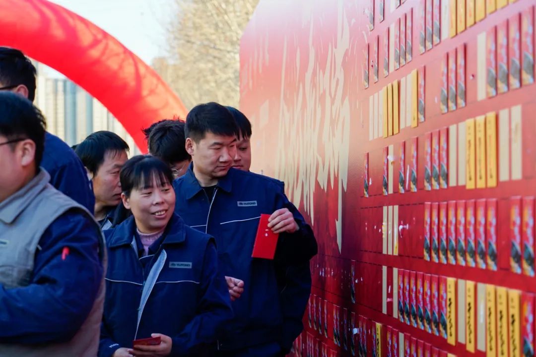 醒狮腾跃启新章 | 百乐博专用车2025年开工盛典燃情开启！