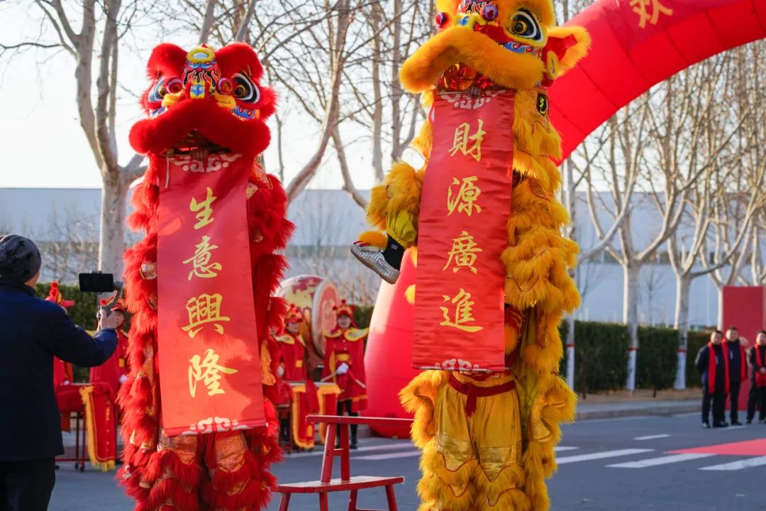 醒狮腾跃启新章 | 百乐博专用车2025年开工盛典燃情开启！