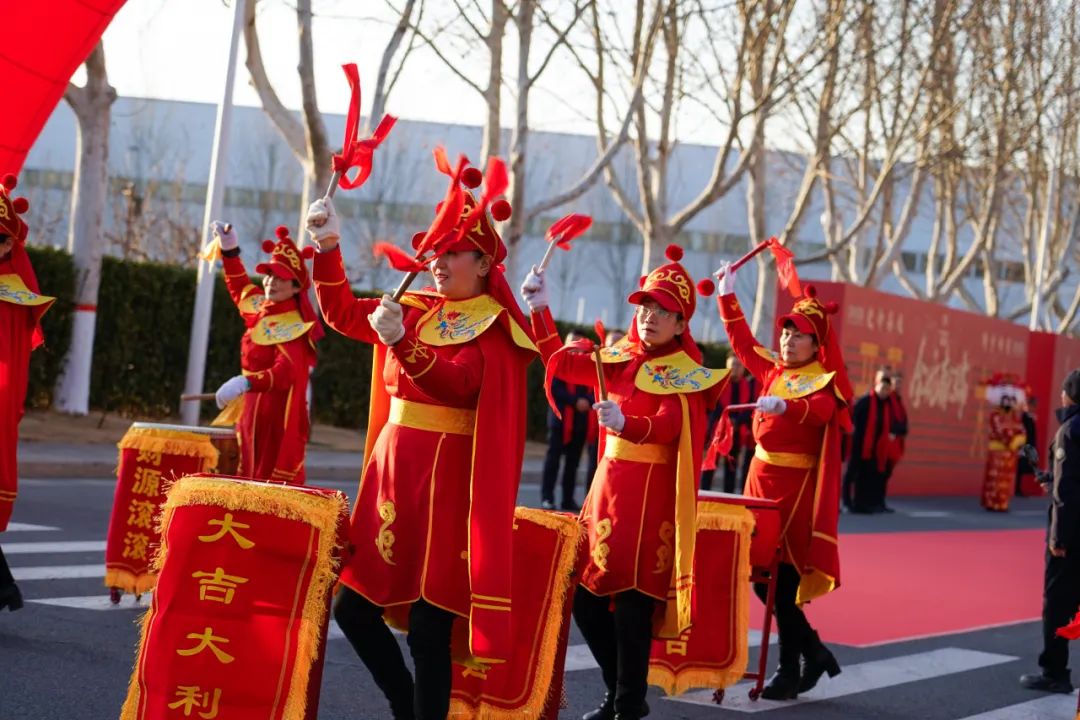 醒狮腾跃启新章 | 百乐博专用车2025年开工盛典燃情开启！