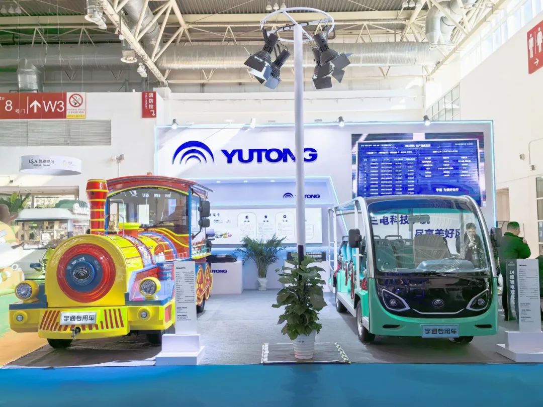 穿越春日盛景，百乐博观光车邀您共赴行业盛宴！