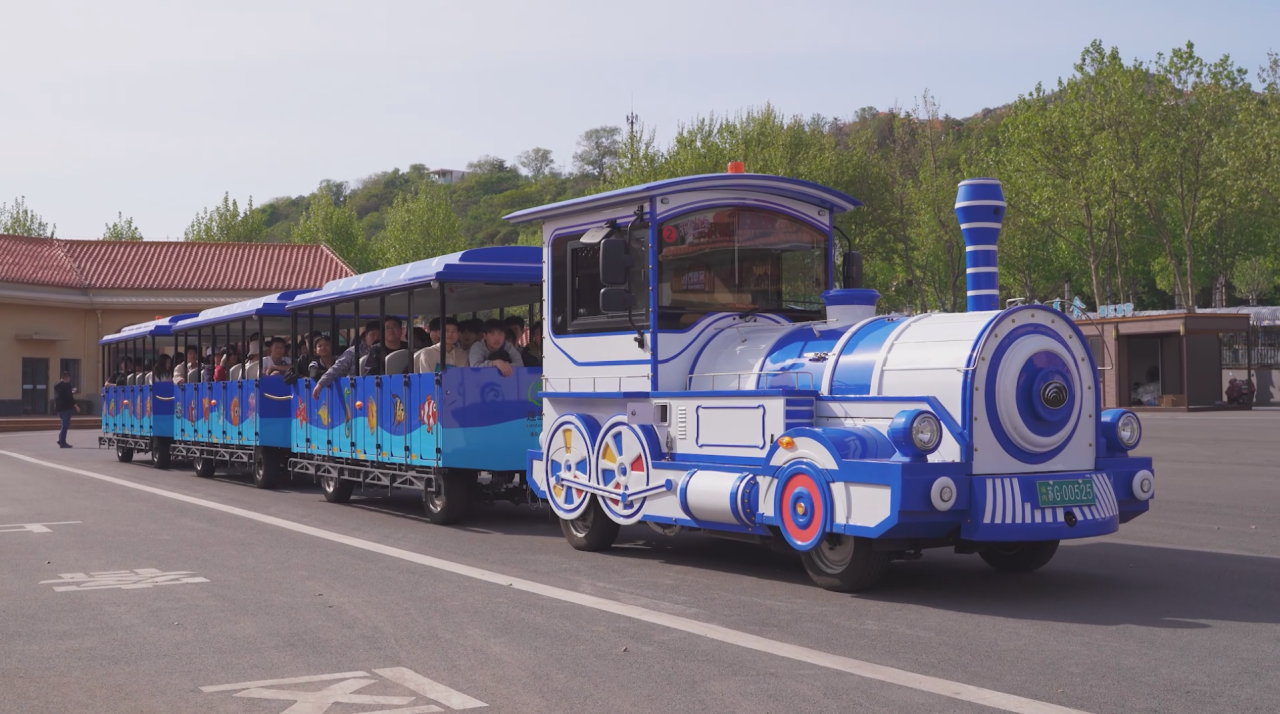 2025年景区交通该往哪儿发力？百乐博观光车助力打造景区交通运营新“范式”